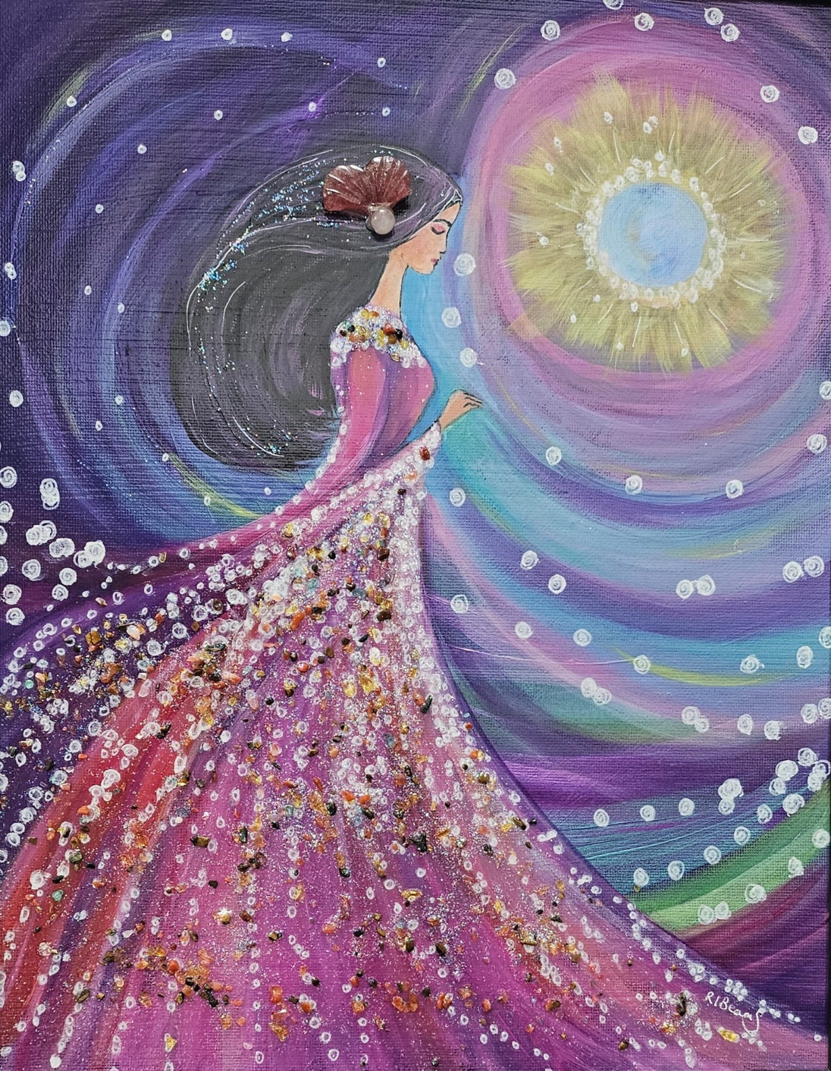 She Who Carries the Returning Light