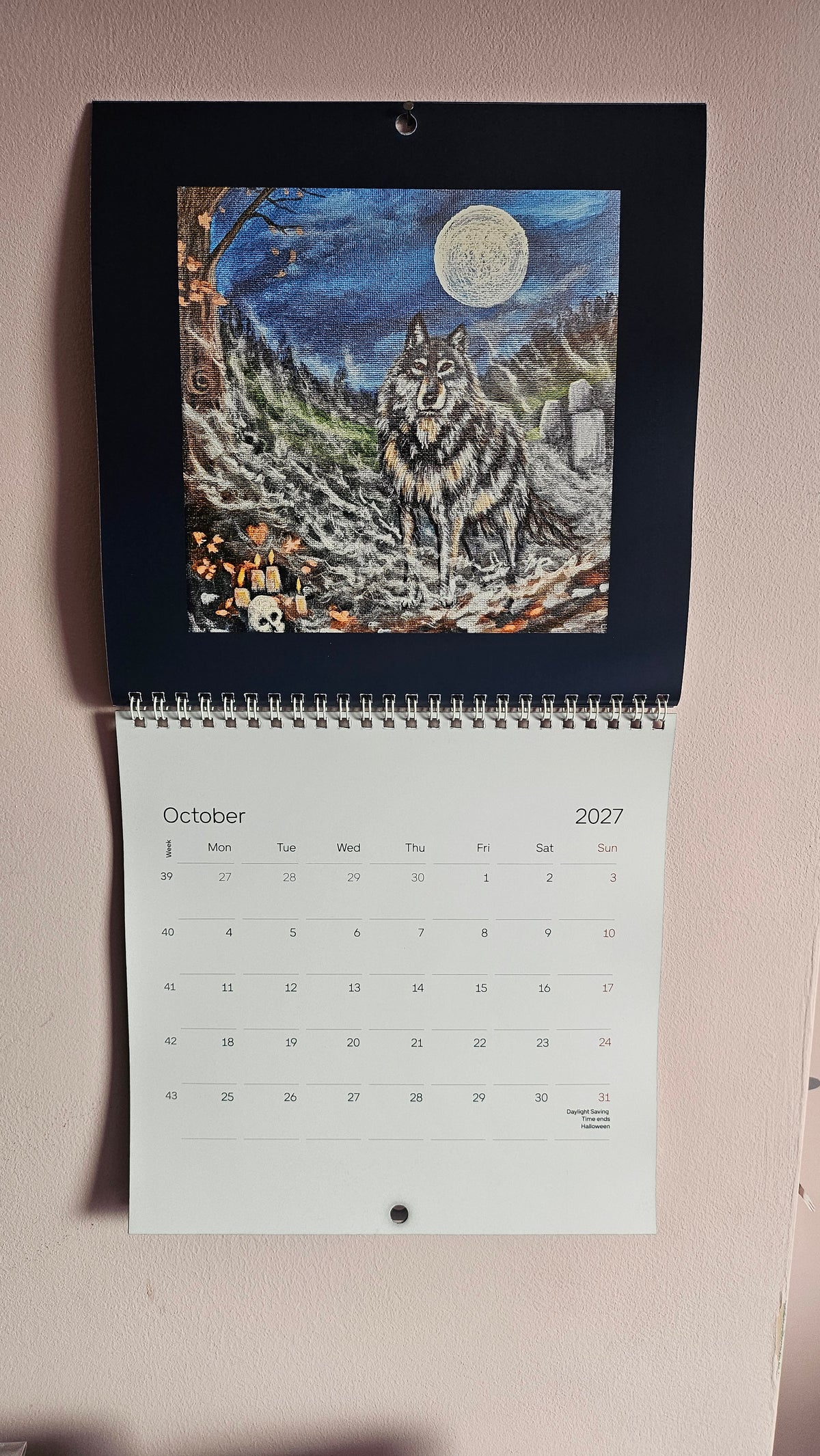 2027 Calendar - Find the Spiral